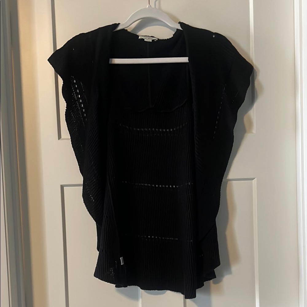 LOFT Black Cap Sleeve Knit Vest